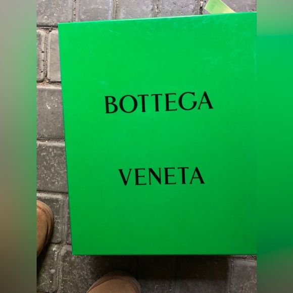 Brand New Bottega Veneta Puddle Ankle Boots. AVAILABLE TILL 06/01 - Picture 9 of 10